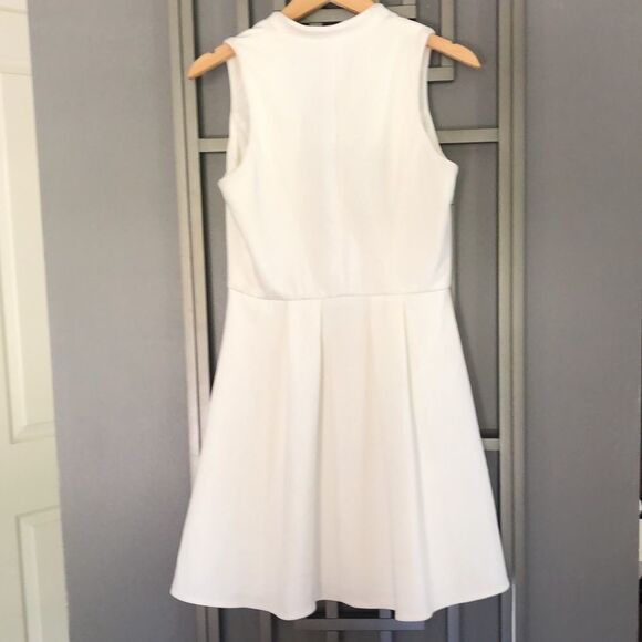 Vince Camuto ivory skater style zip dress 8 - Picture 5 of 11